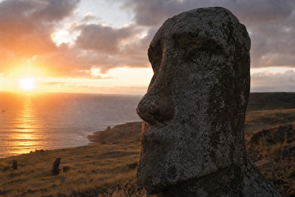 Private Full-Day Moai Monuments Tour